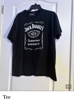 Jack Daniels Black Short-Sleeve Tennessee Whiskey Graphic Tee
